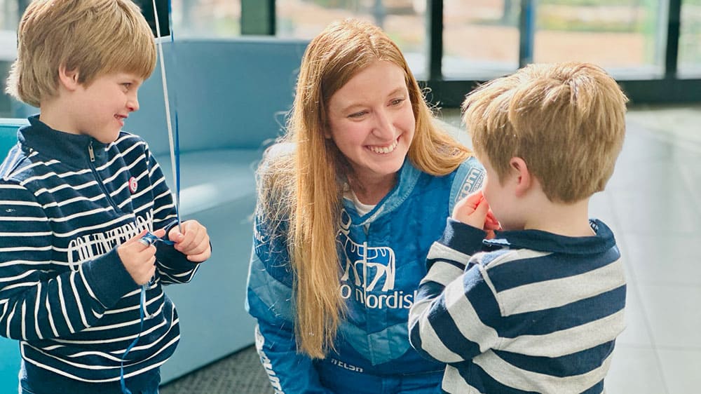 April Welsh, motorsport competitor living with type 1 diabetes, visits  Rio Tinto Children's Diabetes Centre. 