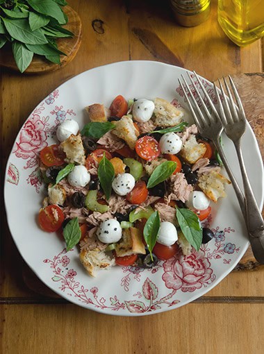 Tuna Caprese Salad